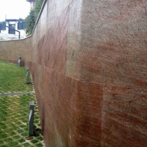 PIEDRAFLEX 6 / Projecte de decoració en exterior Piedraflex Red.
